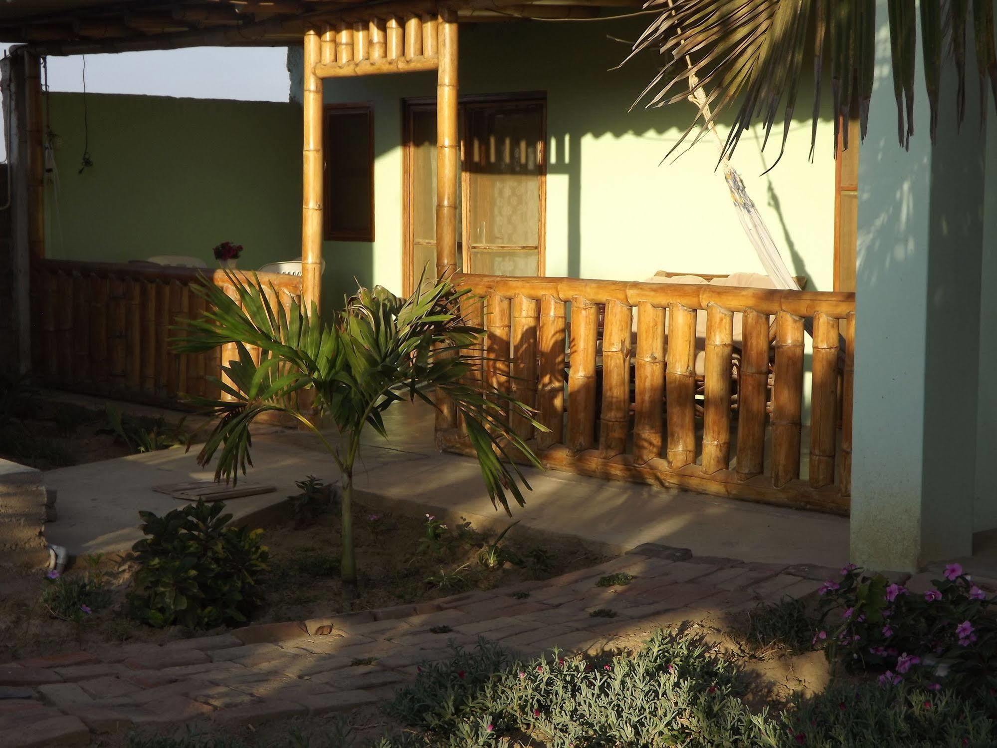 La Casa De Jessy Apartment Mancora Bagian luar foto