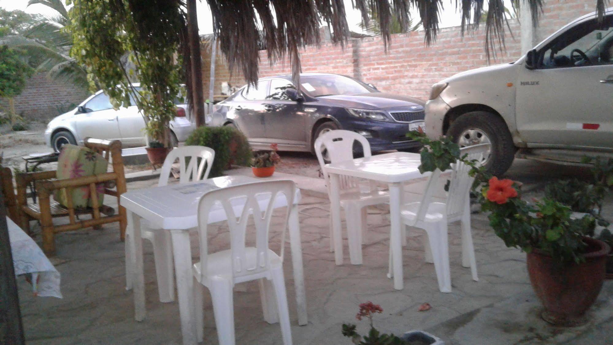 La Casa De Jessy Apartment Mancora Bagian luar foto