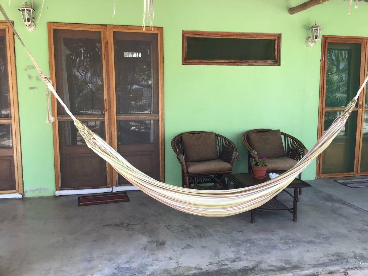 La Casa De Jessy Apartment Mancora Bagian luar foto